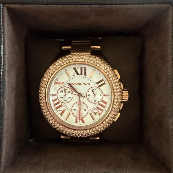Stunning Michael Kors Rose Gold Chronograph Watch with Crystal Bezel Just - Sparkle with every second. ✨ This ethereal rose gold  main image 4